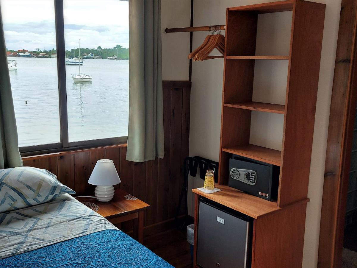 The Sunsetter Bed & Breakfast 博卡斯德尔托罗 外观 照片
